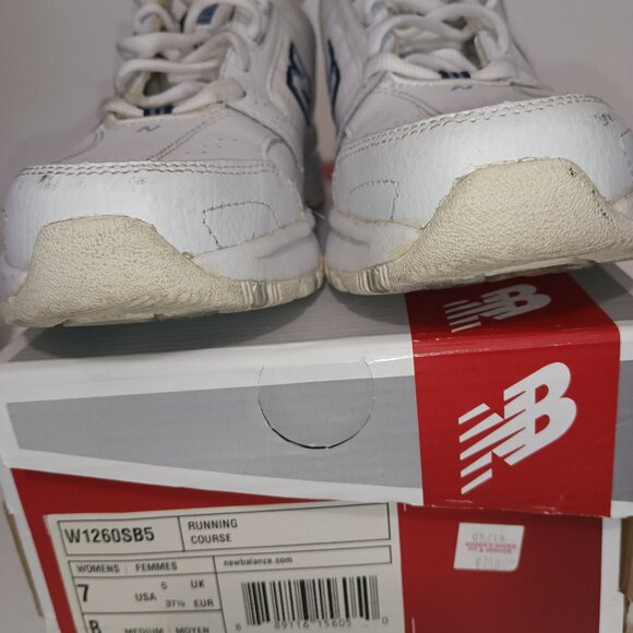 New Balance Women's Running Course - Picture 2 of 7